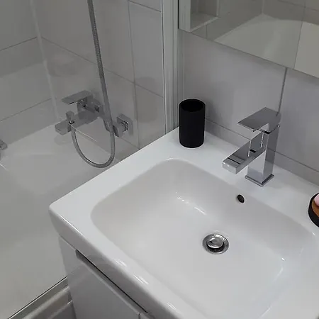 Bella Studio Apartment
